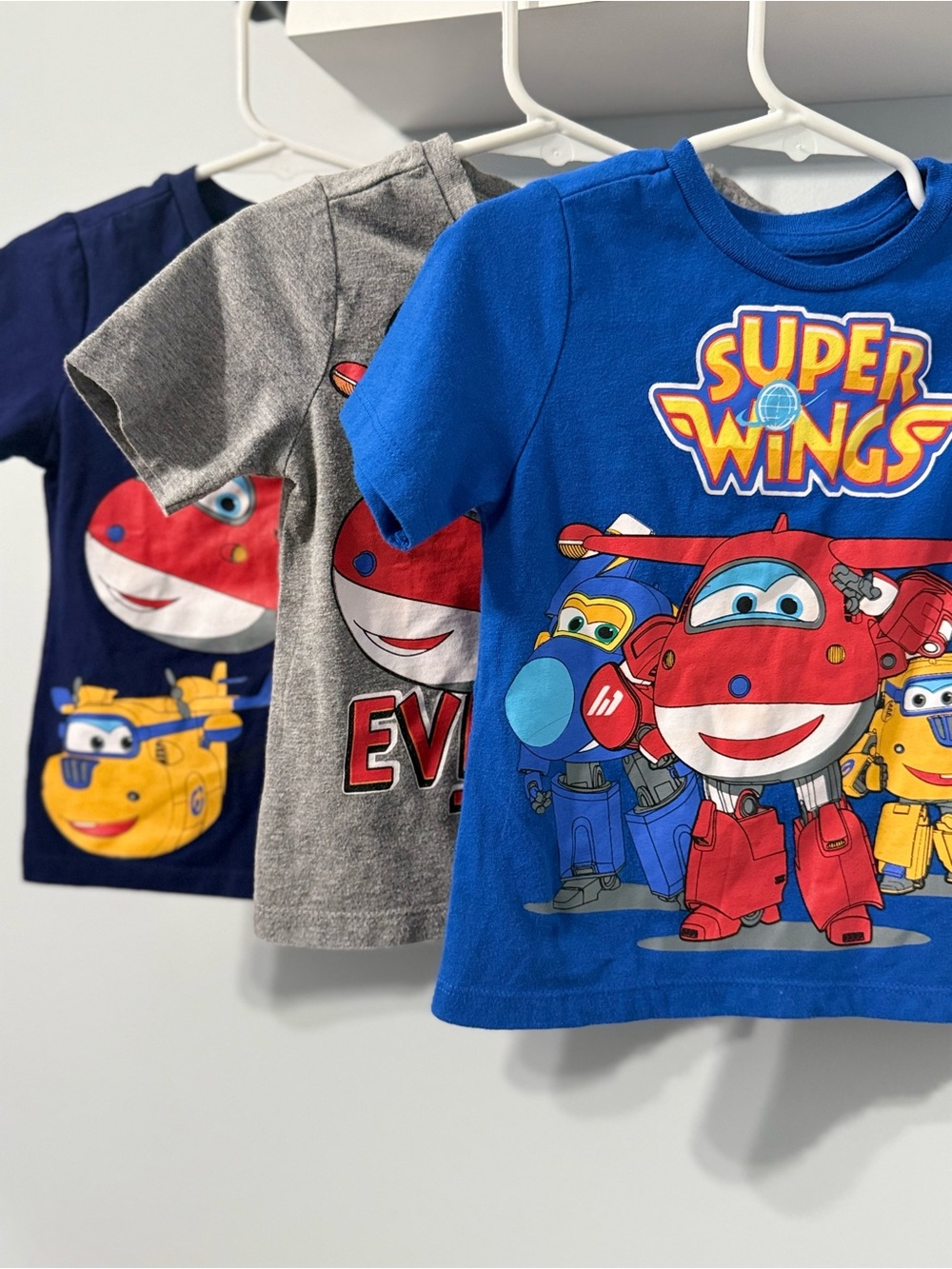 HARD TO FIND / DISCONTINUED COLLECTIBLE SuperWings Teeshirt Set